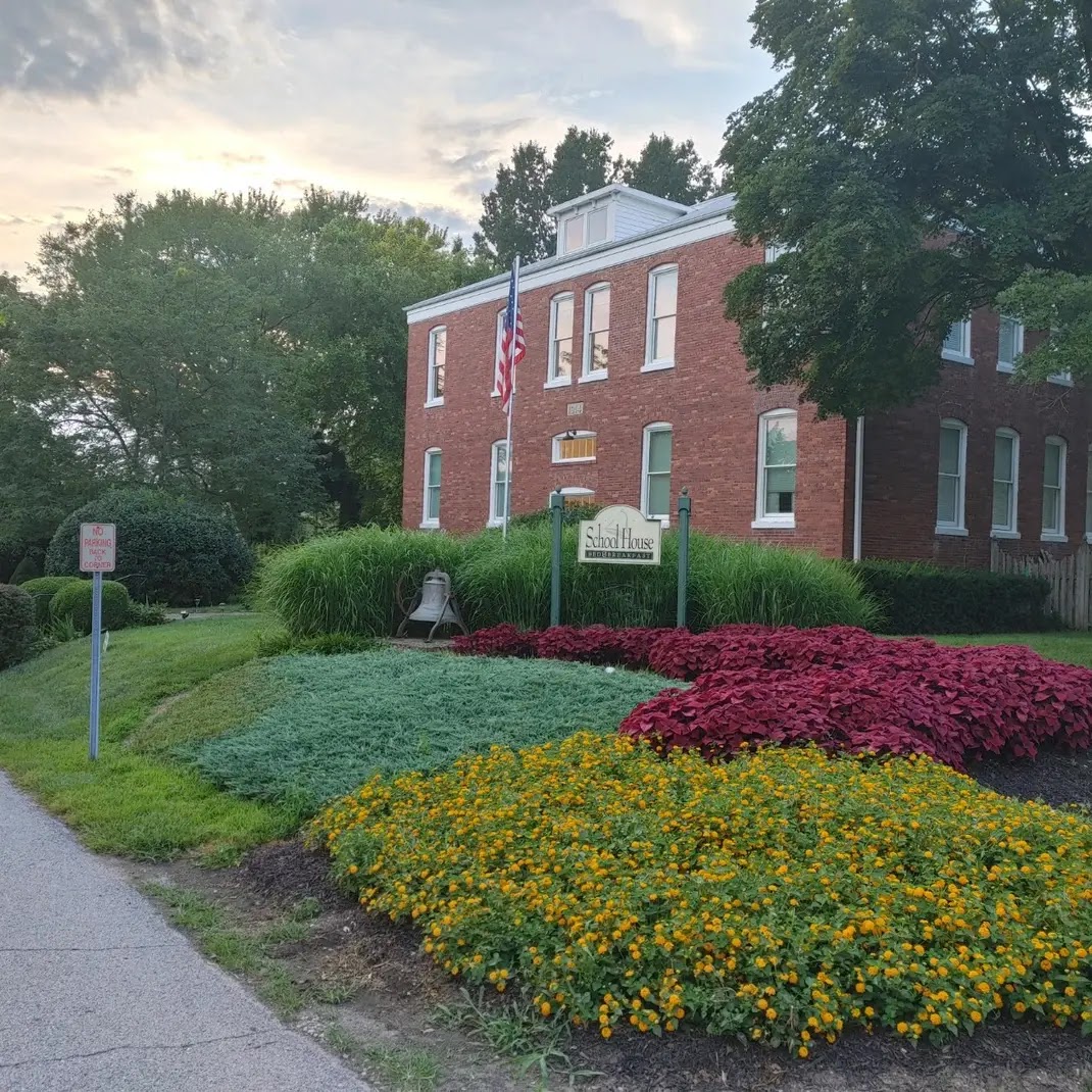 Schoolhouse Bed & Breakfast